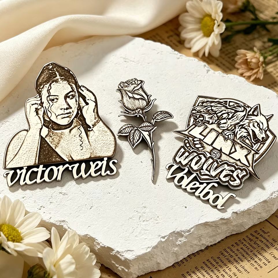 Men Accessories Brooch - Özel Erkek Portresi Gül Fotoğrafı Broş